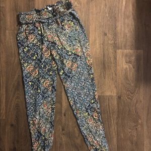 BCBG Generation pants size S